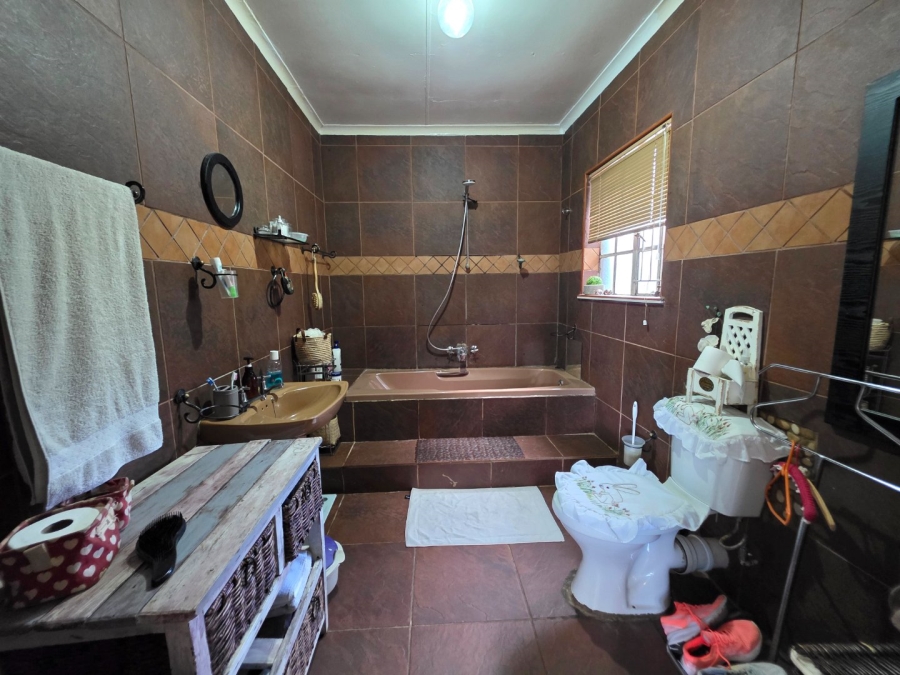 3 Bedroom Property for Sale in Pellissier Free State